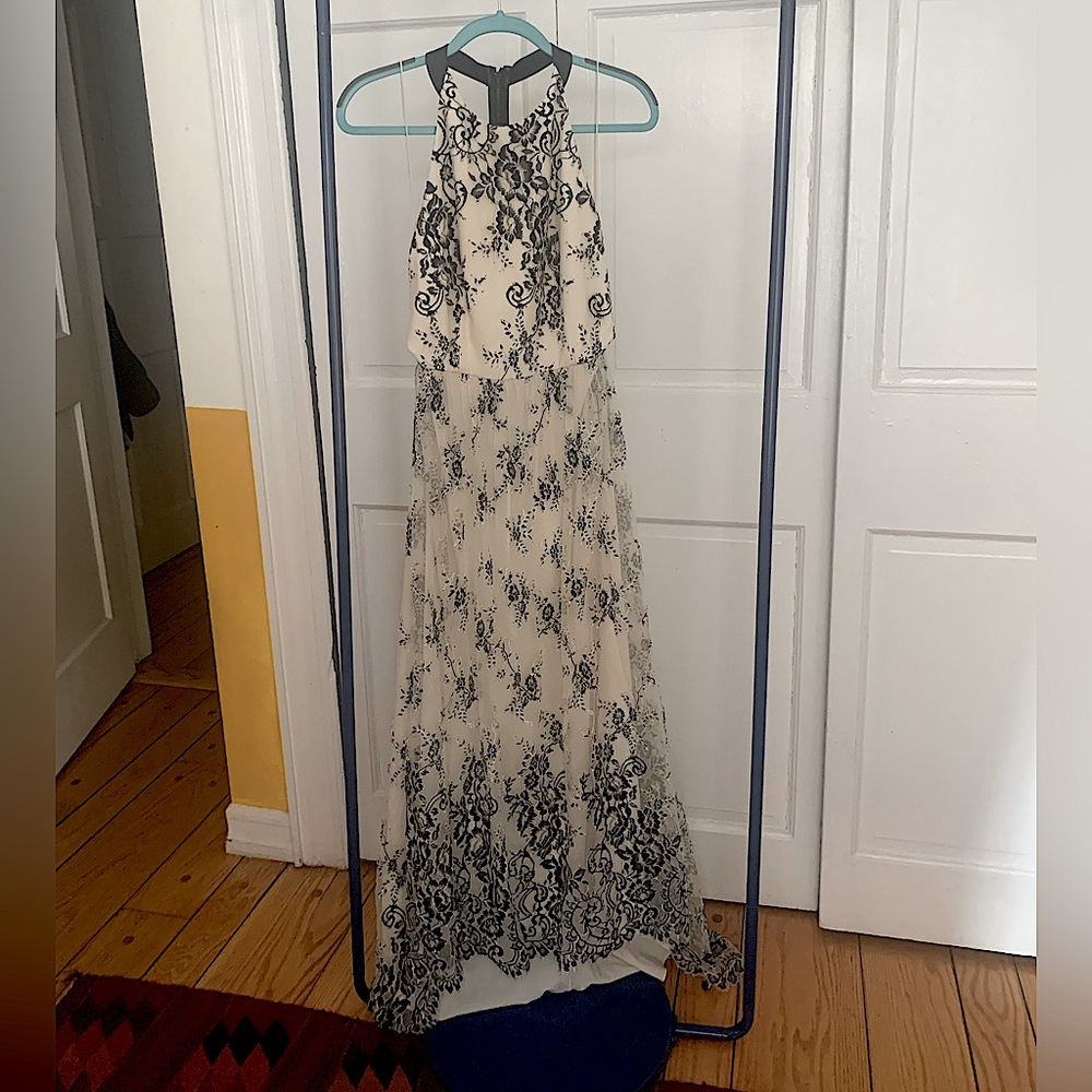 Alice & Olivia long lace dress, size 10, black and white